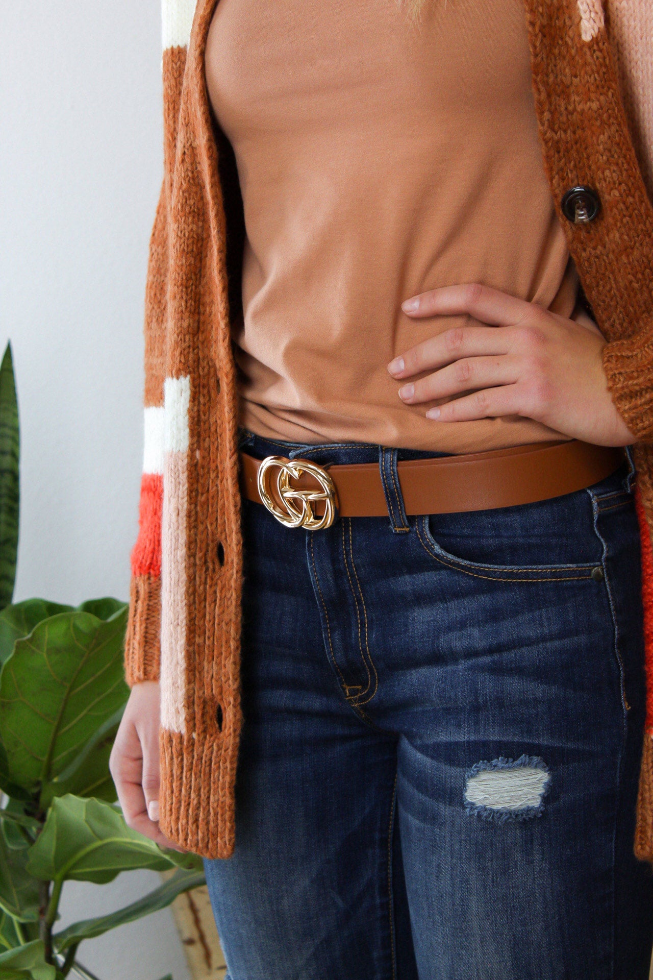 ✨️FLASH SALE✨️ NEW! FABULOUS CHIC SEXY COATED FAUX LEATHER CG FASHION BELTS Women White Faux Leather Fashion Belt - Hip High Waist Gold  main image 2